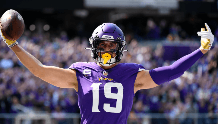 Veteran 2x Pro Bowl WR, Now a Free Agent, Sees the Eagles’ Offensive Struggles and Shocks the NFL by Expressing His Wish to Wear Midnight Green Once Before Retiring