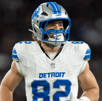 Just 1 Hour After Being Cut By The Lions, the “Cornerstone” Who Took the 49ers to Two Super Bowls Reveals Desire To Join the Eagles – Ready To Give Up Big-Money Deals Just To Help Philadelphia Chase Another Lombardi Trophy