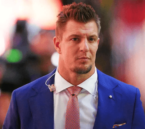 Just Hours After Troy Aikman Shocked ESPN With His Harsh Take on Josh Allen, Rob Gronkowski Officially Responds — And His “Earth-Shattering” Rebuttal Is Sending Shockwaves Across the Entire NFL