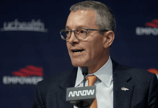 After a 34–26 Win Over the Packers, the Broncos Officially Sit Atop the Entire NFL Standings — Broncos Owner Greg Penner Shakes the Power Structure by Personally Rewarding the Entire Team With a Staggering Gesture