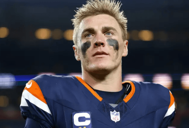 Just Hours Before Broncos vs. Jaguars, With America Wrapped in Christmas Spirit, Broncos Star Bo Nix Stuns the Locker Room With a Message on His Shoulder — A Moment That Revealed the True Leader of Denver’s Present and Future