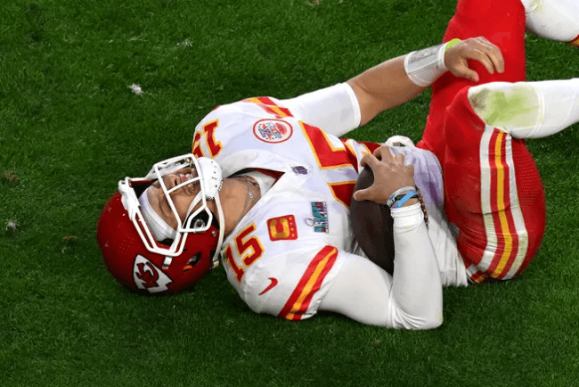 Patrick Mahomes Caught Celebrating After Broncos Touchdown — Social Media Erupts With Rumors He Faked Injury to Leave Chiefs for a New Chapter With the Colts