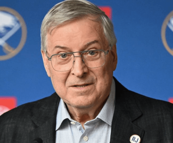 Just 24 Hours After a Cheerleader’s Lawsuit Emerged, Bills Owner Terry Pegula Issues an Unprecedented Punishment for a “Future MVP” Accused of Harassing a Team Cheerleader
