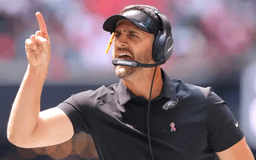 Nick Sirianni Calls Out Steelers for Once Condemning the Eagles’ Tush Push — Then Using It to Reach the Playoffs