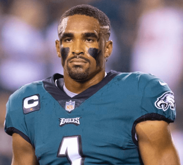 Eagles Superstar Jalen Hurts Rescues a Lost Dog in Freezing, Hungry Condition — Without Hesitation, Hurts Gives Up His Most Meaningful Item to Save a Life