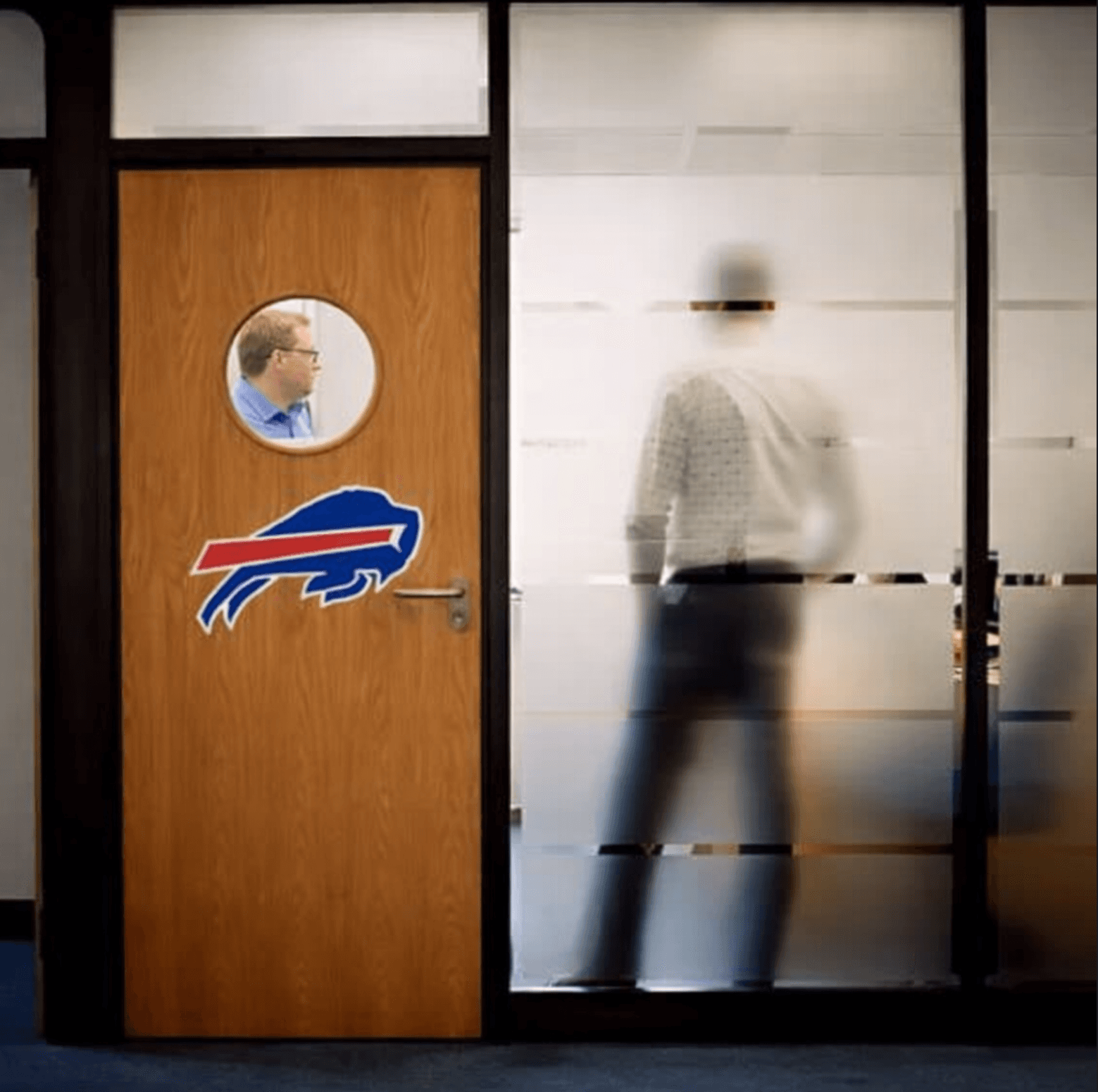 Billionaire Thomas Tull Joins Emergency Late-Night Meeting with Bills' Owner Terry Pegula and. What Was Revealed After Sent Shockwaves Across the NFL
