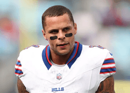 SHOCKING NEWS: Buffalo holds its breath as Jordan Poyer, the steadfast heart of 8 unforgettable seasons, faces a crossroads amid looming change and questions about the future of the Bills’ defense