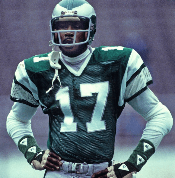 Eagles Legend Diagnosed With Dementia at 75 — Can’t Speak, But Still Remembers Playing for Philadelphia