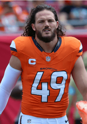 Broncos Decide to Re-Sign LB Alex Singleton to a Team-Friendly Deal During a Crucial Contract Restructuring Phase