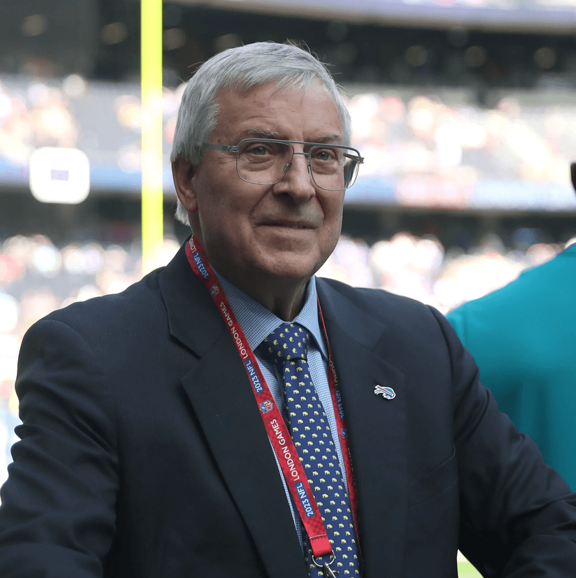 CEO Bills John Roth plans to sponsor 1,000 five‑dollar tickets, bringing an unprecedented opportunity for thousands of low‑income families during Thanksgiving.