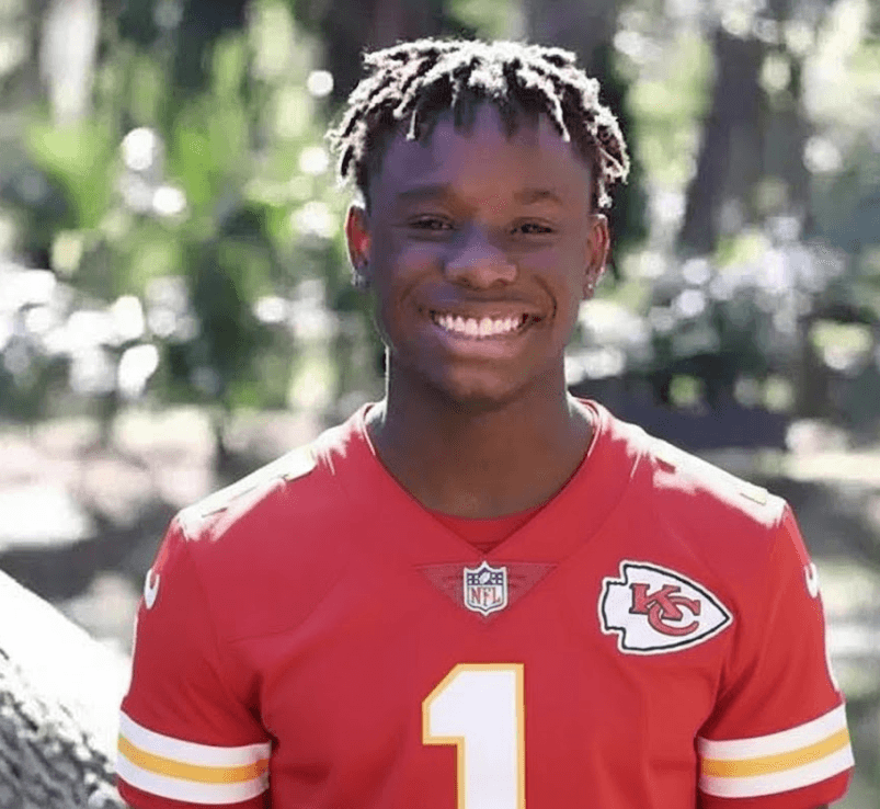 KANSAS CITY CHIEFS’ BELOVED BALL BOY — FUTURE MVP’S JOURNEY PAINFULLY CUT SHORT ON CHRISTMAS EVE AT 16