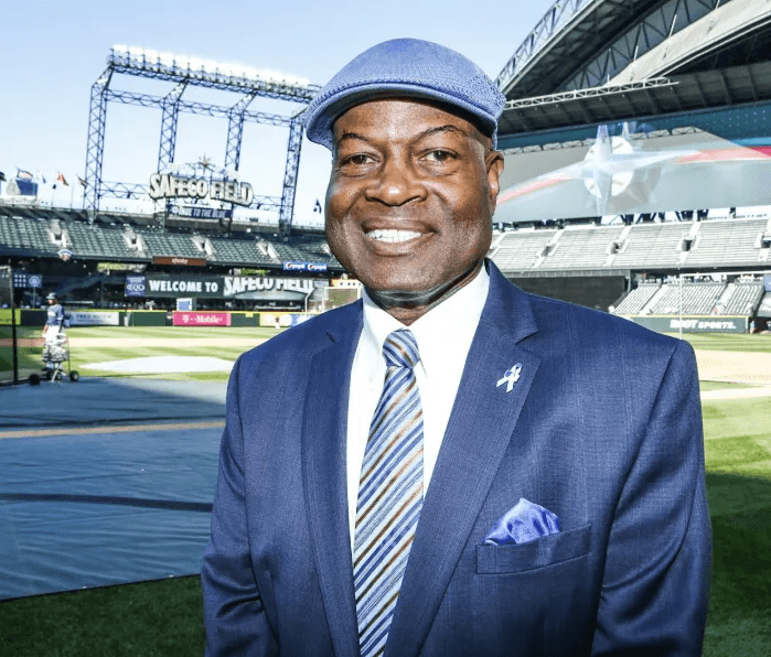 BREAKING: Yankees Radio Host Dave Sims Unexpectedly Announces Throat Illness — May Retire Early, 2026 Could Be His Last Season