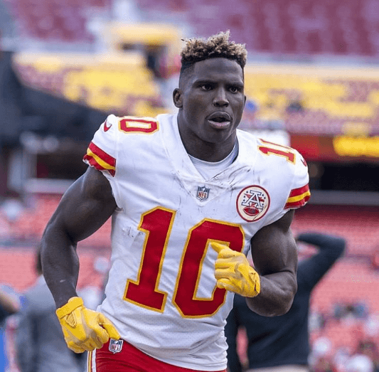 Chiefs Reach Out to Tyreek Hill About Stunning Return — This Time as Wide Receivers Coach