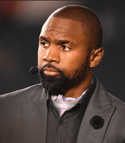 Live on ESPN Wednesday night, Packers legend Charles Woodson bluntly answers Troy Aikman’s question about Green Bay’s personnel plan: “The Packers have to keep him at all costs.”
