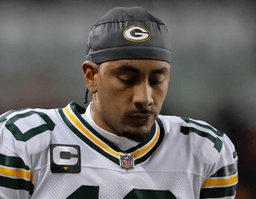 After the heart-stopping 31-27 battle against the Bears, Jordan Love took full responsibility and broke down in tears. In that darkest moment of his life, a call from legend Aaron Rodgers in the tunnel moved all of Packers Nation to tears