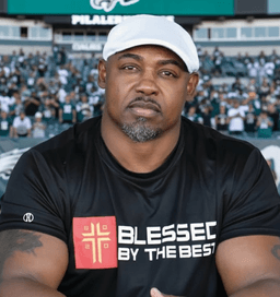 After the heart-stopping 23-19 battle against the 49ers, Jalen Hurts took full responsibility and broke down in tears. In that darkest moment of his life, a call from legend Brian Dawkins in the tunnel moved all of Eagles Nation to tears