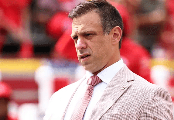 Chiefs GM Reveals Top 3 Cuts Due to Salary Cap Struggles – Players Quickly Looking for New Teams