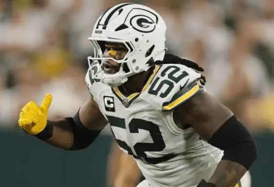 Packers Star Agrees to Pay Cut to Stay in Green Bay