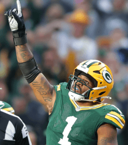 Packers’ Micah Parsons Gives Back Big — Donates 2.5 Tons of Winter Supplies to Green Bay Schools