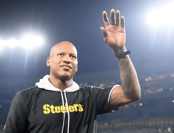 Steelers appoint Ryan Shazier as director of rookie scouting to make up for the regret of the severe spinal injury that left him paralyzed and ended his career
