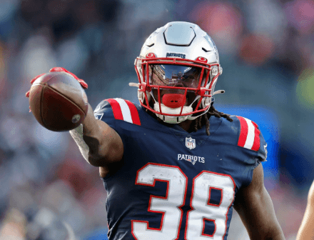 Jeff Ulbrich Sparks Buzz Ahead of Patriots vs. Falcons: His “Unusual” Praise for Rhamondre Stevenson and the Response That Sent Patriots Nation Wild