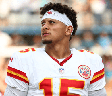 Right Before the Bills vs. Chiefs Showdown – James Cook Sends an ‘Ultimatum’ That Boils Chiefs Fans’ Blood – And Patrick Mahomes’ Icy Response Ignites All of Chiefs Nation