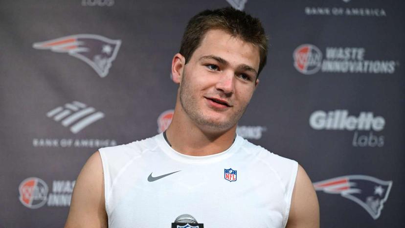 Drake Maye Humbly Talks About Legend Tom Brady – And The “GOAT’s” Reaction Excites Patriots Fans