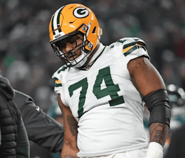 After Learning He’s on the Potential Cut List, Veteran Packers Lineman Leaves Fans in Tears by Declaring He’s Willing to Take a Pay Cut Just to Stay