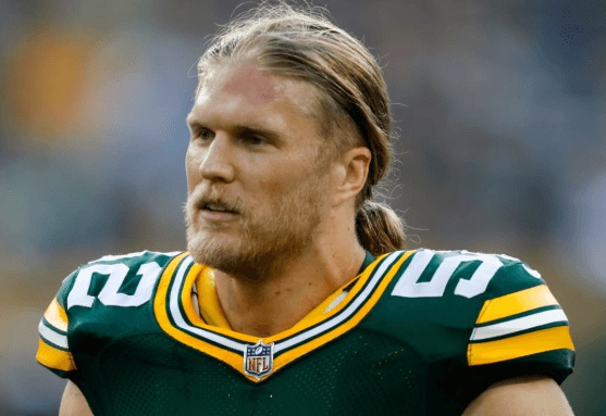 Legend Clay Matthews III Sends NFL into Frenzy by Considering Return to Green Bay Packers After 3 Years Retired – With a “Special $1 Million Special Deal”
