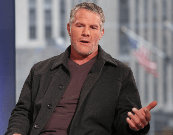 Packers Legend Brett Favre Erupts in Anger, Condemns “Unsportsmanlike” Conduct by Broncos Player That Sparked Pregame Brawl — Viral Video Leaves Packers Fans Watching in Silence