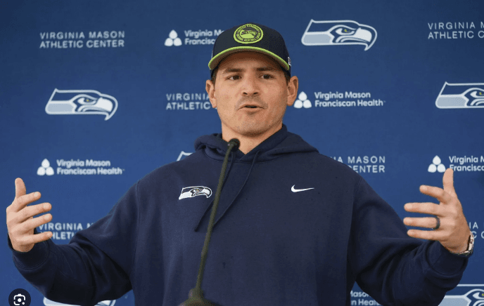 Not Jason Myers With Six Field Goals — Head Coach Mike Macdonald Stuns by Awarding the “Game Ball” to the Silent MVP After the Win Over the Colts: “Without him, we wouldn’t have this victory.”