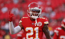Amid Rumors of a Big-Money Move to the Buccaneers, 2× All-Pro Young Star Sends Chiefs Kingdom Into a Frenzy With Willingness to Sacrifice Financially for Kansas City