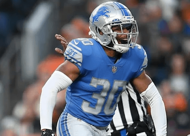 Former Super Bowl Champion Turns Down 9 Teams Just One Day After Seahawks Release, Willingly Accepts a “Pay Cut” to Join the Lions Just to Play Alongside His Idol Jared Goff