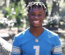 The Lions Community and the NFL Mourn the Heartbreaking Loss of Detroit’s Beloved 16-Year-Old Ball Boy on Christmas Night, as a Team Star Speaks Out in Emotional Support of the Family