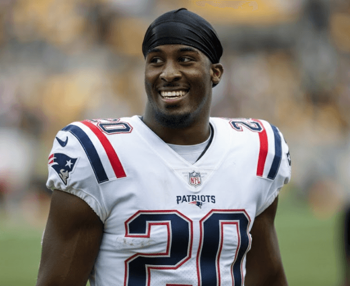 Jets Superstar Breece Hall Sends Shockwaves Through NFL With Patriots Praise as Free Agency Looms — League Insiders Say: “He Wants New England”