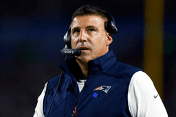 Just hours after being released, a former Patriots star arrested for public disorder while intoxicated — Patriots’ actions redefine the meaning of “family” in the NFL