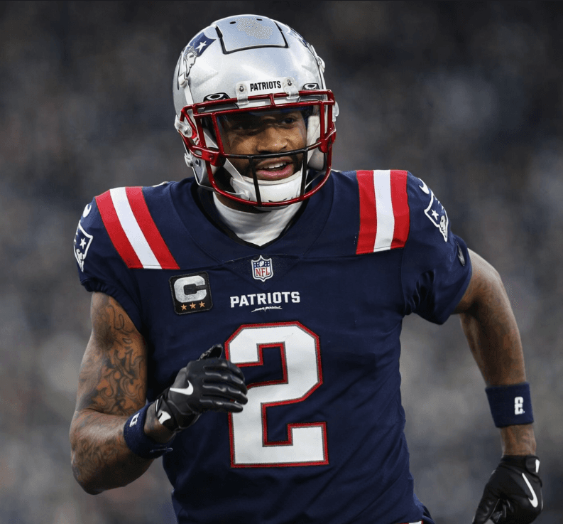 After Christian Gonzalez’s serious injury, the Patriots receive a major boost as the Super Bowl LIX champion expresses his desire to join