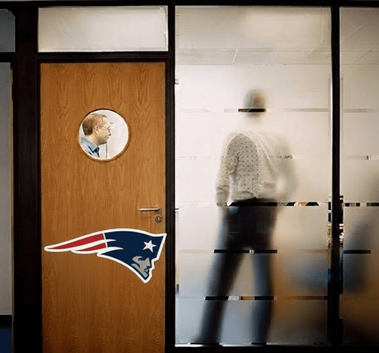 Patriots offensive coordinator Josh McDaniels spotted in emergency late-night meeting with owner Robert Kraft and head coach Mike Vrabel — what was revealed afterward sent shockwaves across the NFL