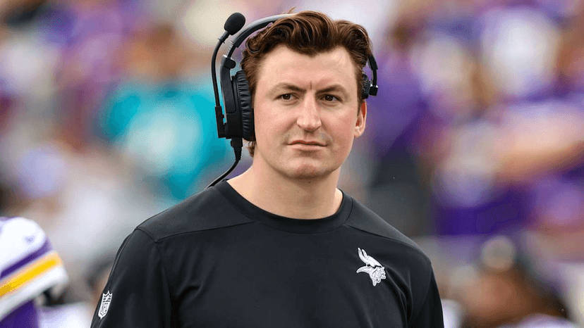 $72 Million? “Keep it!” Potential NFL Coaching Star Grant Udinski Shocks the League by Turning Down Massive Offer from Buffalo Bills — Chooses to Stay with Jaguars to Keep Lifelong Promise