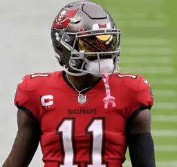 After Serving His Sentence, Former Raiders First-Round Pick Announces Desire to Join Tampa Bay Buccaneers — Willing to Start Over as a Rookie Buccanners for a Chance to Return to the NFL