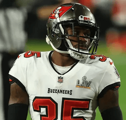 BREAKING: Buccaneers GM Announces Decision to Part Ways with Super Bowl Champion After 5 Years with the Team in Order to Preserve High Draft Capital for the Upcoming Draft — Agents Now Exploring Next Team Options