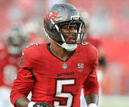 Haason Reddick Explains Why He Turned Down 3 Super Bowl Teams to Commit and Express His Bond with Tampa Bay Buccaneers