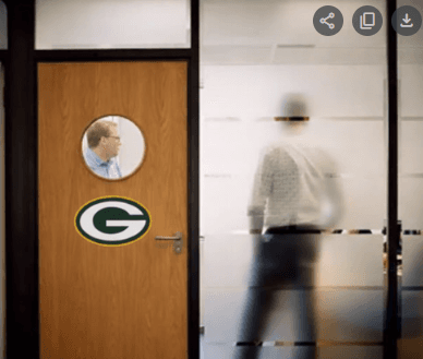 BREAKING: Micah Parsons Spotted in Emergency Late-Night Meeting with Packers Leadership — Revelations Send Shockwaves Across the NFL