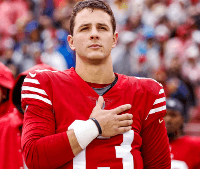 The Face of the 49ers, Brock Purdy, Speaks Up to Defend Legend Joe Montana Amid Fierce Backlash Surrounding Super Bowl LX