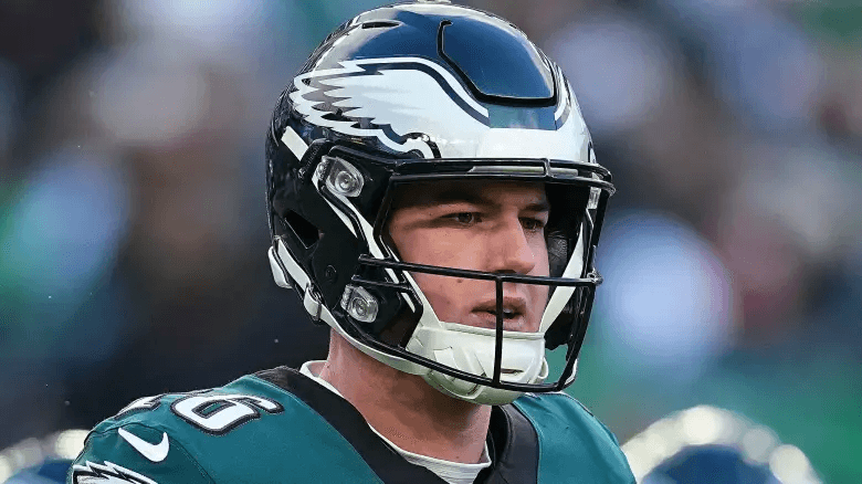 QB Tanner McKee Moves Eagles Nation After Turning Down an “Unthinkable” Offer from the Jets — Expresses Desire to Stay and Keep Waiting for His Opportunity in Midnight Green