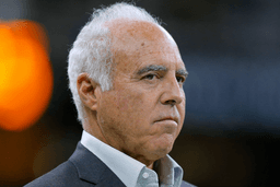 After the tragedy of young Vikings star Rondale Moore, Eagles owner Jeffrey Lurie establishes center at Lincoln Financial Field to protect players’ mental health