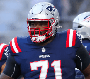 Amid Mounting Cap Pressure Ahead of the Draft, Mike Onwenu Offers Pay Cut to Help Patriots Upgrade Roster — Seven Words Leave Mike Vrabel Visibly Emotional
