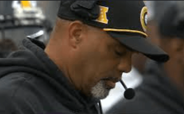 Amid defensive crisis, Steelers DC Teryl Austin takes full responsibility and puts his career on the line for the next game: “You can lose faith in me, but never doubt my players.”