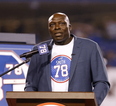 Hall of Fame Legend Bruce Smith Speaks Out Praising James Cook After Being Named Offensive Player of the Week – but his warning that followed has the entire Bills Mafia thinking twice.