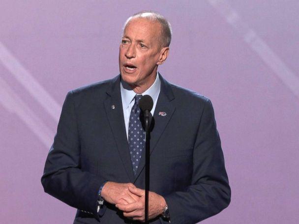 Bills Legend Jim Kelly Calls for NFL to Investigate Ron Torbert's Officiating Crew After Controversial Calls in 30–13 Loss to Miami Dolphins